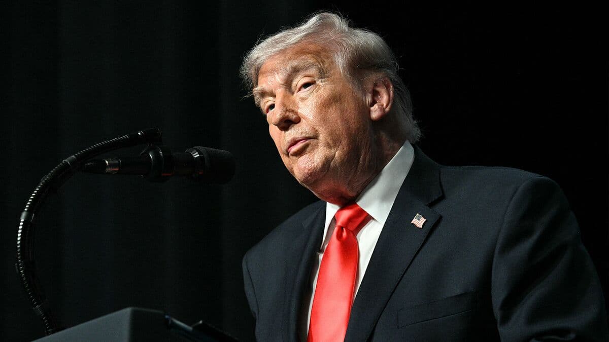 Trump Rues State of Iran Talks, Says Prefers Not to Strike