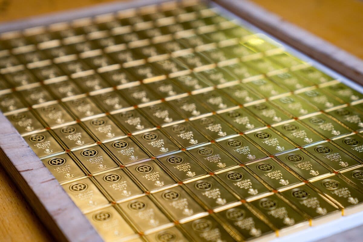 Central Banks ‘Scoop Up a Load’ of Gold in Bumpy First Quarter