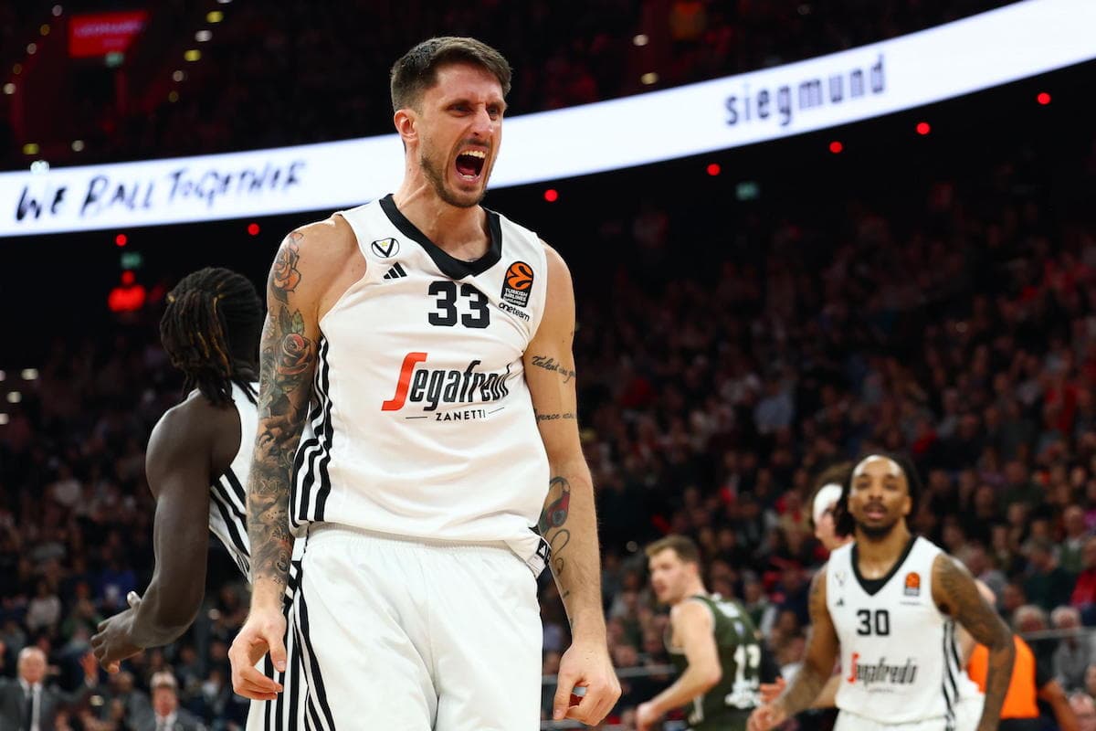 Achille Polonara si ritira dal basket. L’annuncio: «Mi mancherai palla a spicchi»