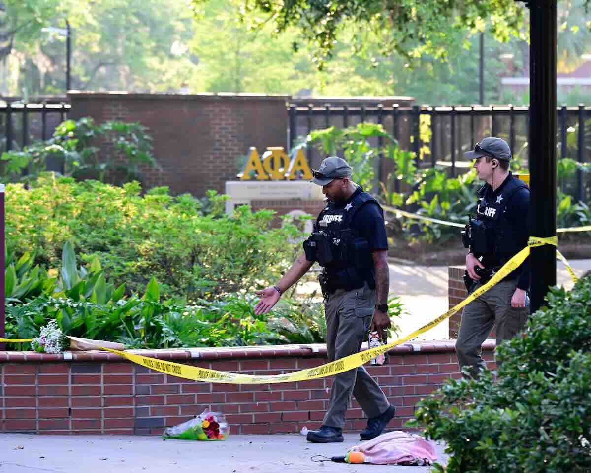 «Quanti ne devo uccidere per finire in tv?»: le chat shock del killer della Florida State University. Così ChatGPT ha aiutato Ikner a pianificare la strage