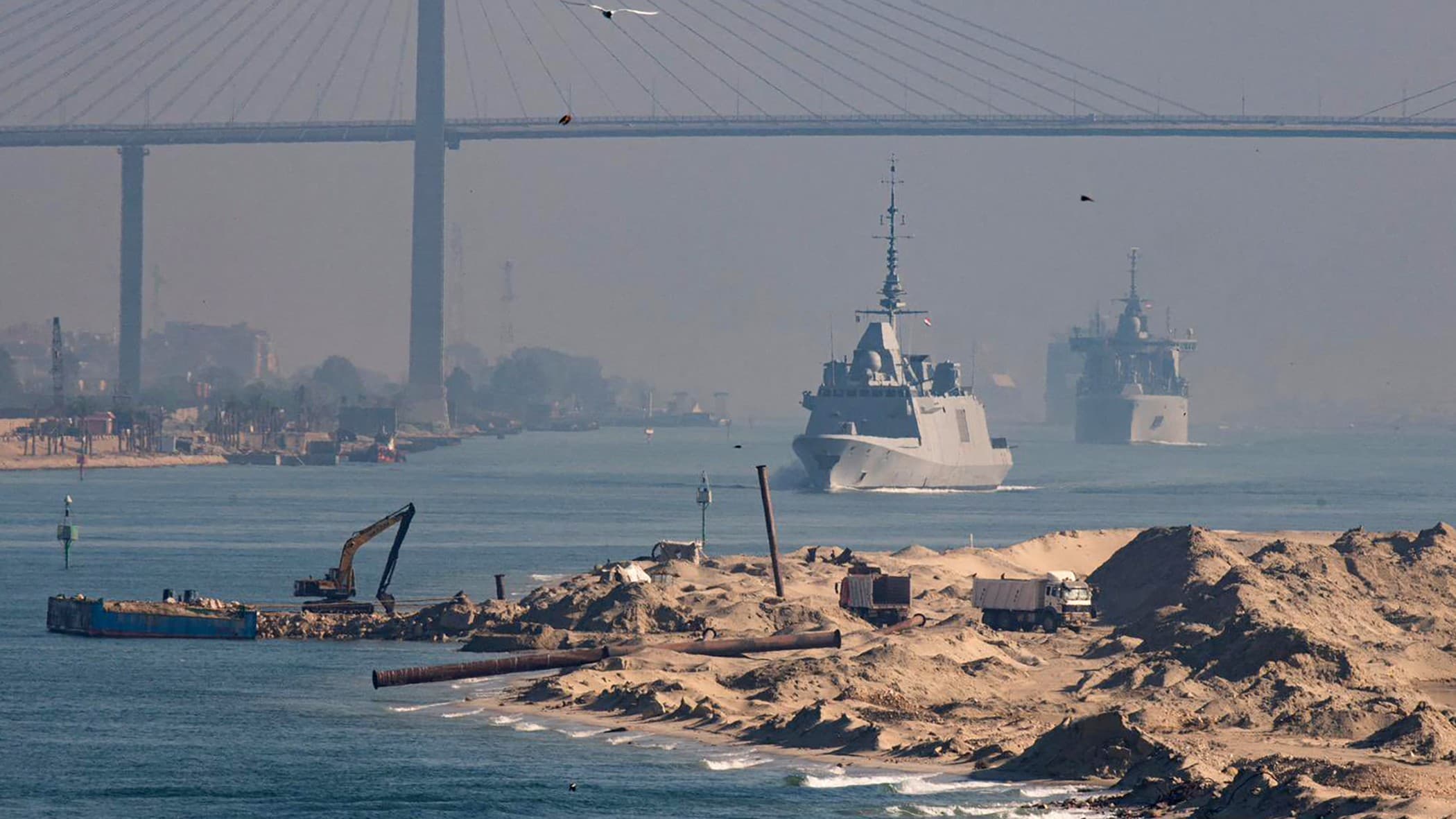UK sending warship to Hormuz, says defence ministry