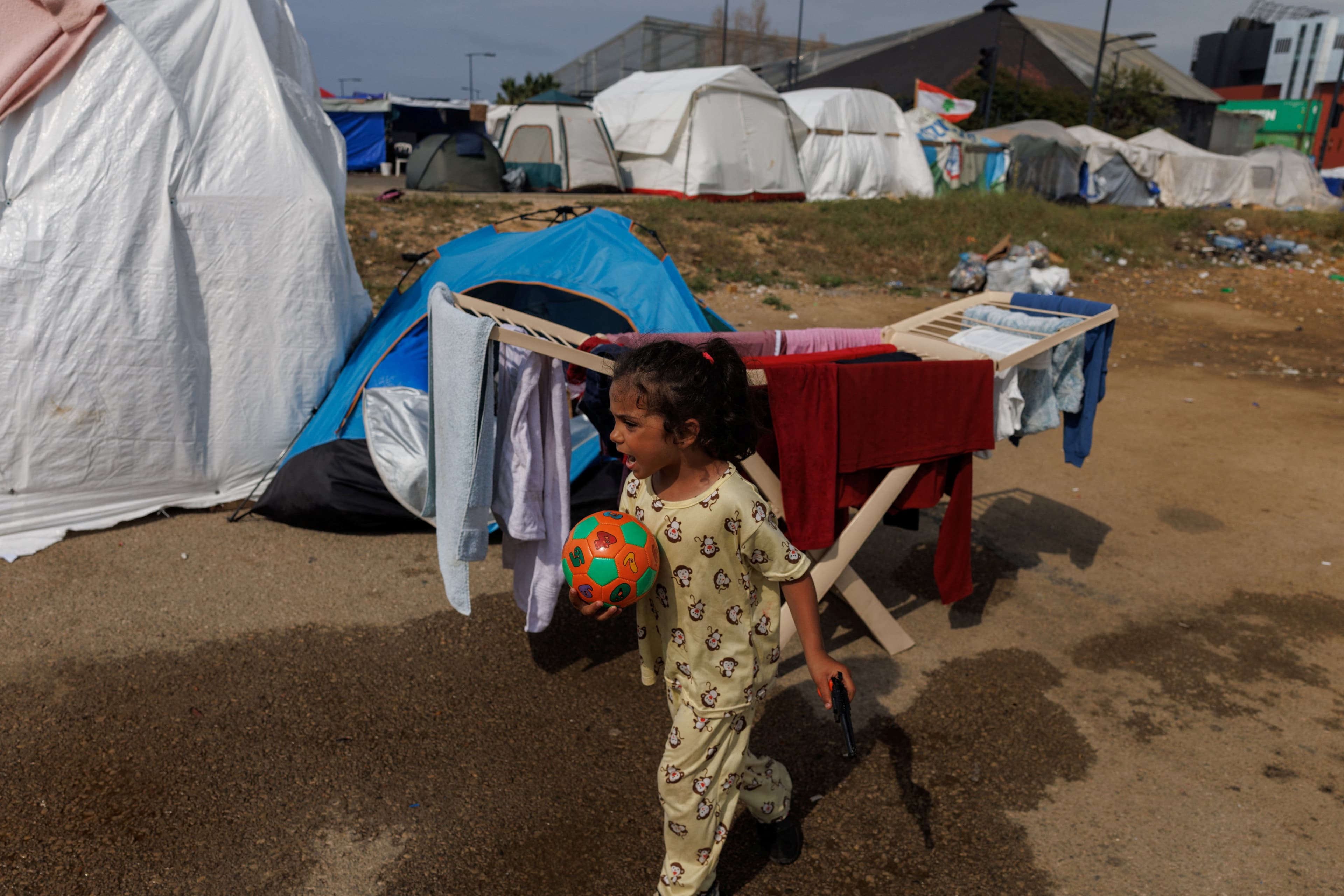 Israeli military raids towns in West Bank, injures woman