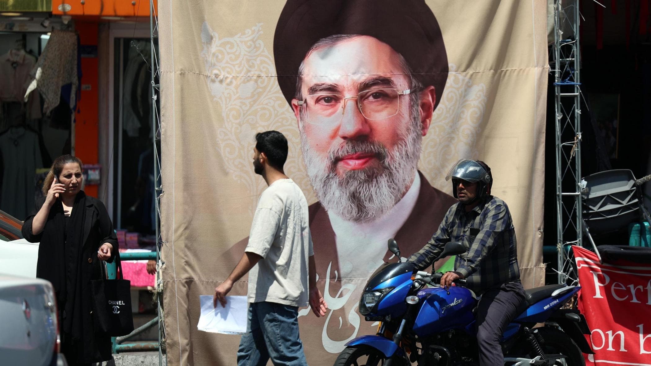 Guerra in Iran, news di oggi. Teheran consegnerà ai pachistani nuova versione del piano di pace